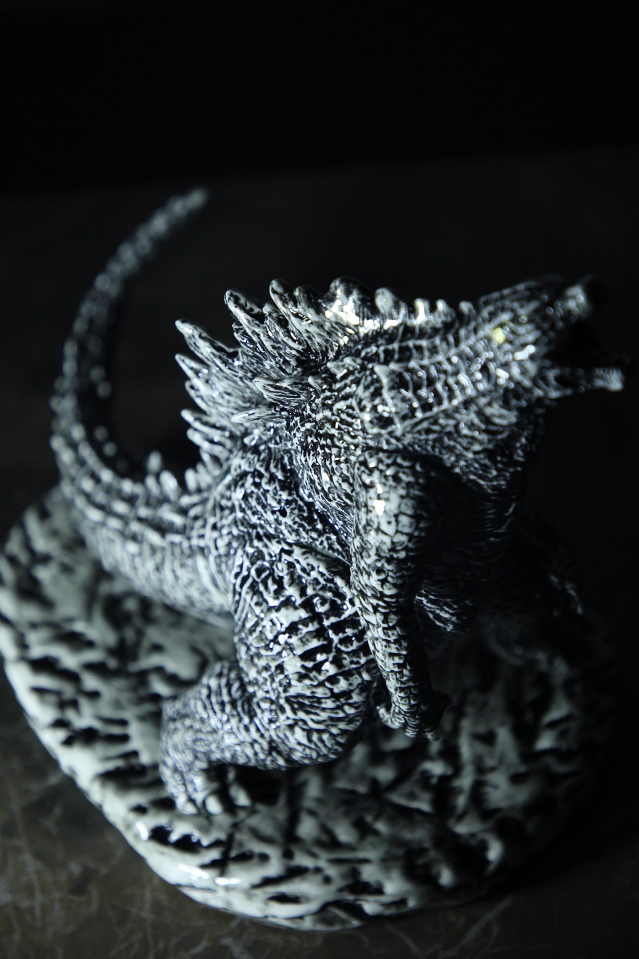 Monster King Trendy Ceramic Incense Burner Decoration